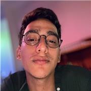 Soy administrador de empresas con un máster en dirección de empresas turísticas con ganas de enseñar español a extranjeros